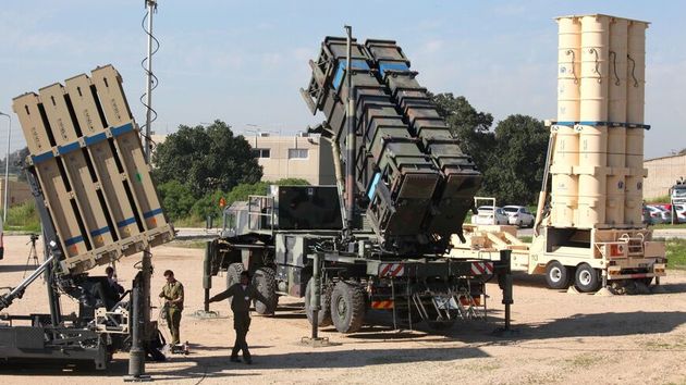 На фоне напряженности с Ираном Азербайджан может купить у Израиля противоракетный комплекс