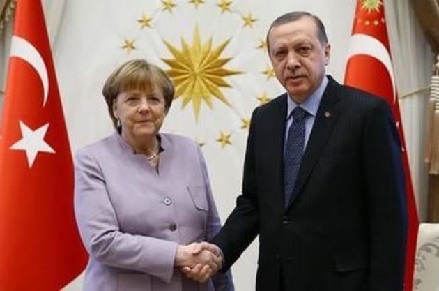 Меркель встретится с Эрдоганом в Стамбуле