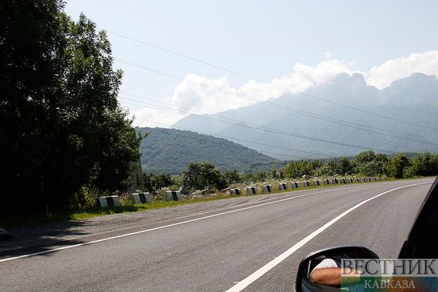 Власти Сочи опробуют одностороннее движение в Красную Поляну