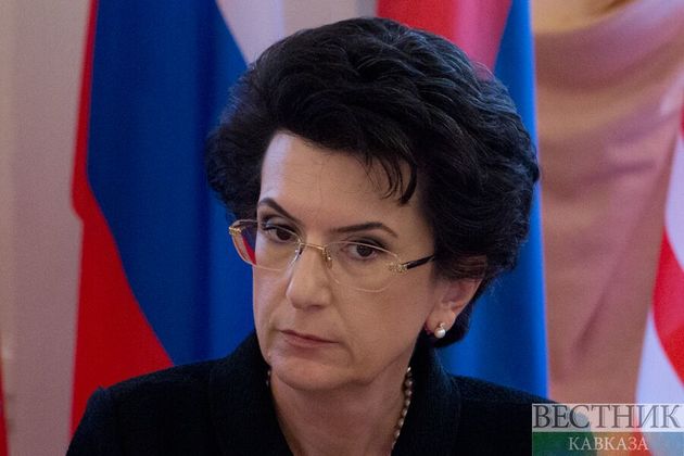 Бурджанадзе призвала Запад поддержать оппозицию в Грузии 