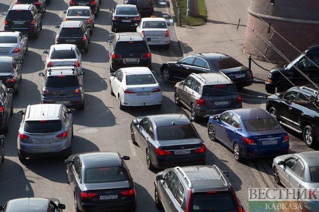 Казахстанским автомобилистам придется заплатить за проезд по ряду дорог