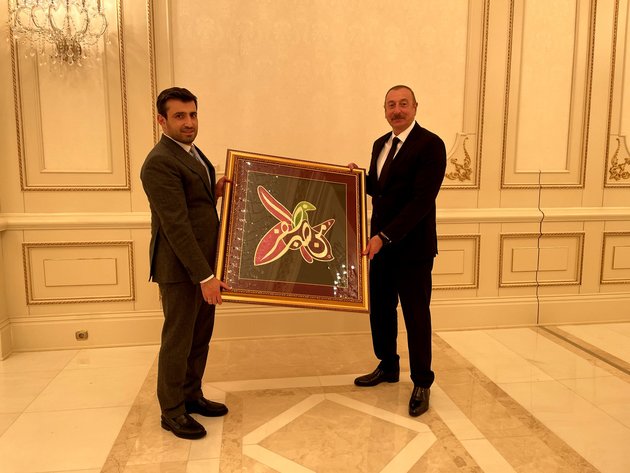 Байрактар посетил Парк военных трофеев в Баку и встретился с Ильхамом Алиевым (ФОТО)