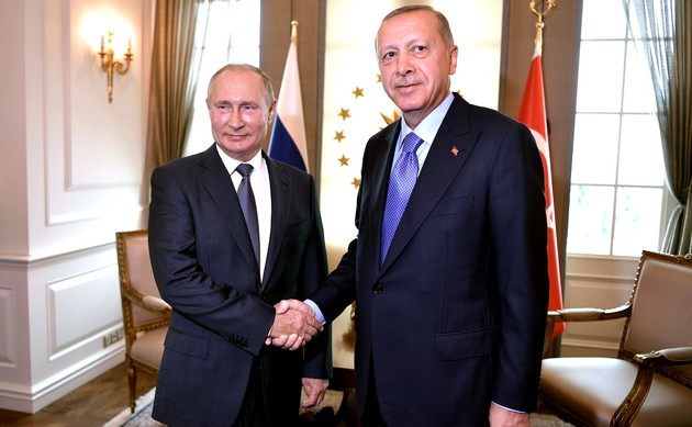В Кремле рассказали детали телефонного разговора Путина с Эрдоганом