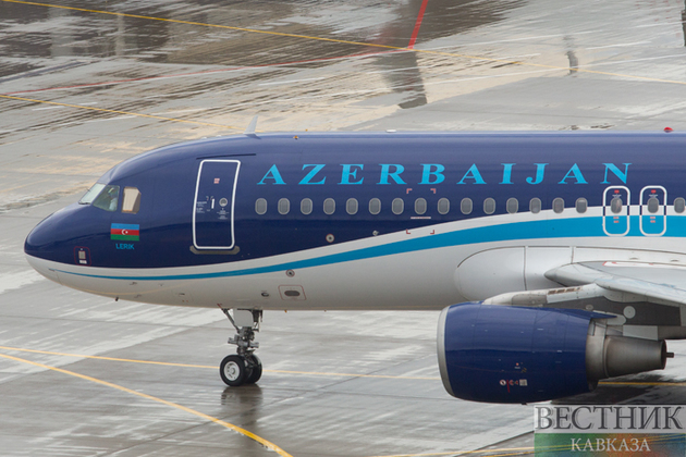 Самолеты AZAL будут летать из Москвы в Баку через Казахстан