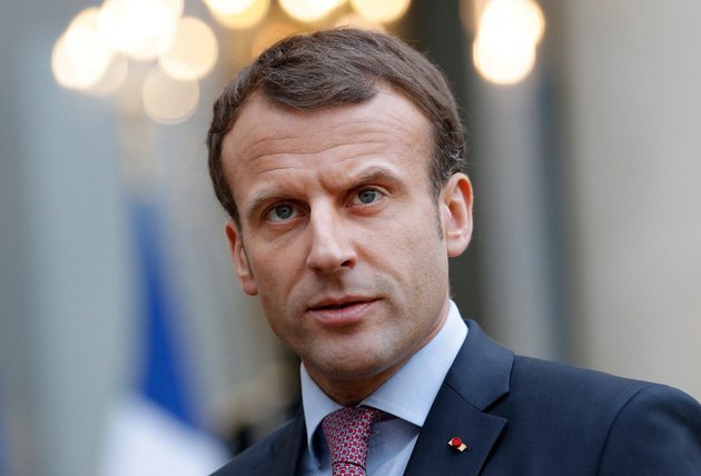 Макрон: экономика Франции пострадает из-за событий на Украине