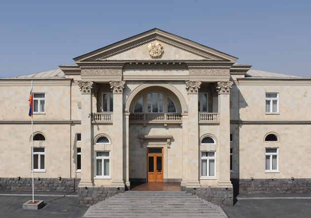 Парламент с первого раза не смог выбрать президента Армении