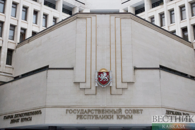 Аксенов будет избавляться от лживых чиновников