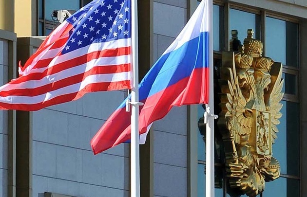 Давлением на дипломатов США пытаются прекратить диалог с Россией, заявили в Госдуме