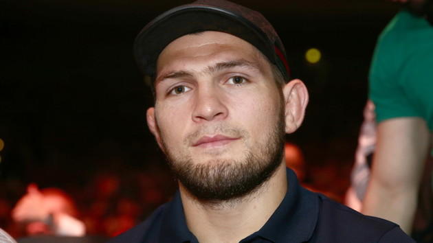  Экс-чемпион UFC рассказал, что может подтолкнуть Нурмагомедова вернуться в октагон