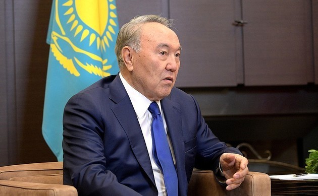 Назарбаев: каждое поколение имеет право вносить изменения в Конституцию