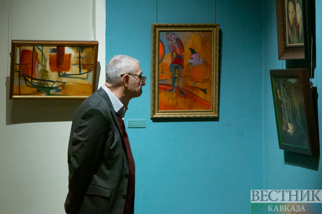 Жак Ихмальян стер ржавчину с глаз в Музее Востока