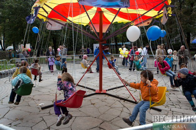 Власти Дагестана выделят микроавтобусы многодетным малоимущим семьям