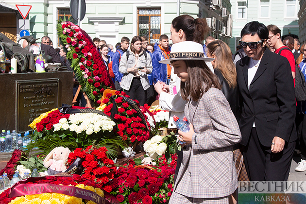 "Дети не должны умирать". В Москве вспоминают жертв бесланской трагедии