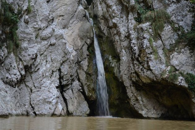 Сильный дождь "оживил" Агурские водопады в Сочи