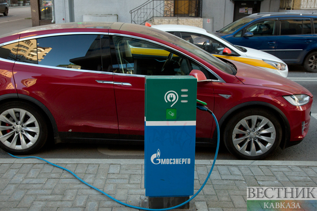 В Узбекистане электромобили будут заряжать от солнца