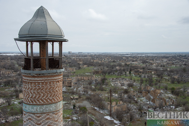 Ильхам Алиев и Мехрибан Алиева совершили поездку в Агдамский район