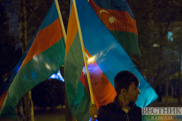 Граждане Азербайджана выразили протест против лжи Макрона