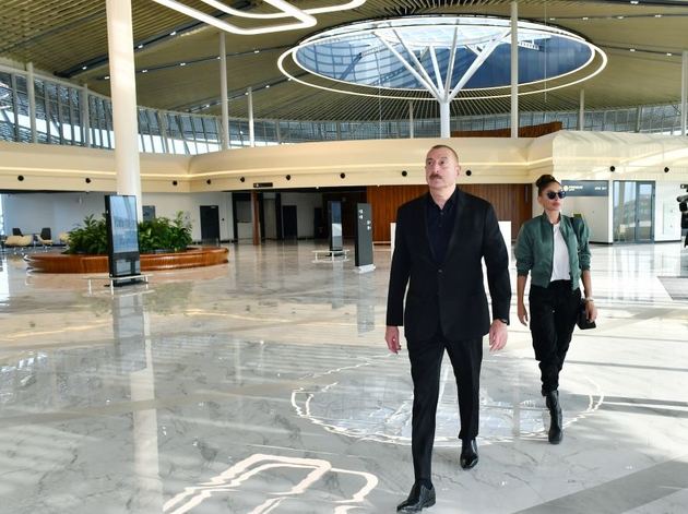 Ильхам Алиев и Мехрибан Алиева заложили фундамент первого жилого дома в городе Зангилан