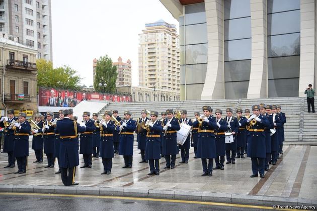 В Баку отмечают День Победы Азербайджана (ФОТО)