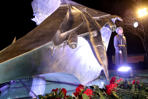В Ростове-на-Дону открыли памятник советским летчикам 