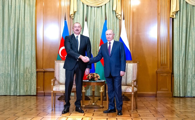 Владимир Путин и Ильхам Алиев обсудили сотрудничество в энергетике