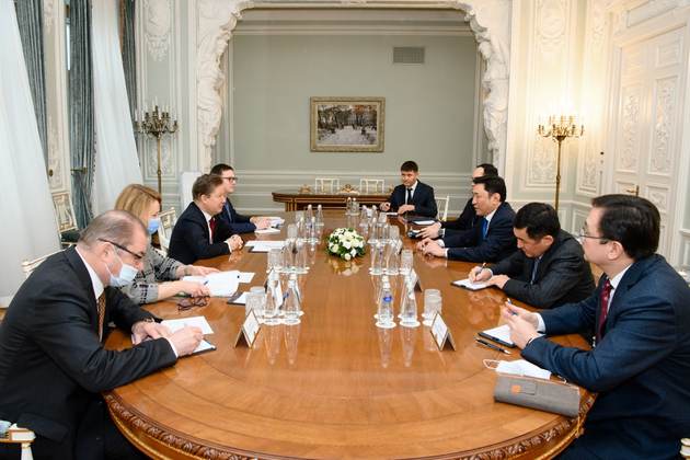 Глава "Газпрома" провел рабочую встречу с министром энергетики Казахстана