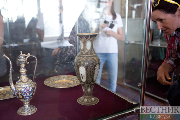 В Узбекистане выпустят альбом с уникальными экспонатами узбекской коллекции Национального музея истории Азербайджана