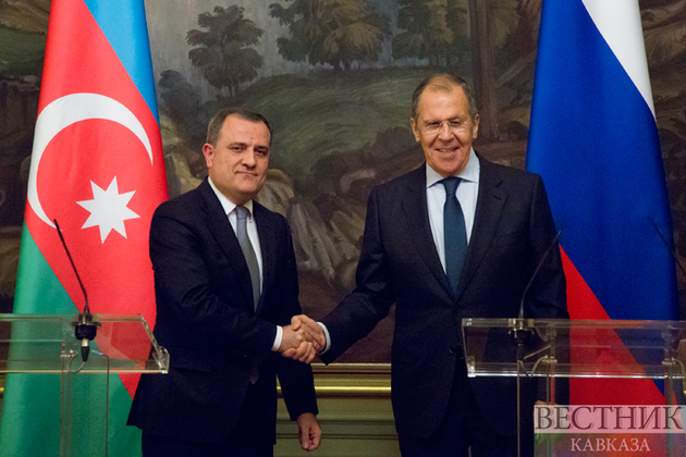 Главы МИД России и Азербайджана встретятся в пятницу