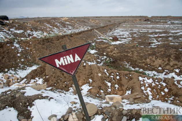 На освобожденных землях Азербайджана нашли более 200 опасных боеприпасов