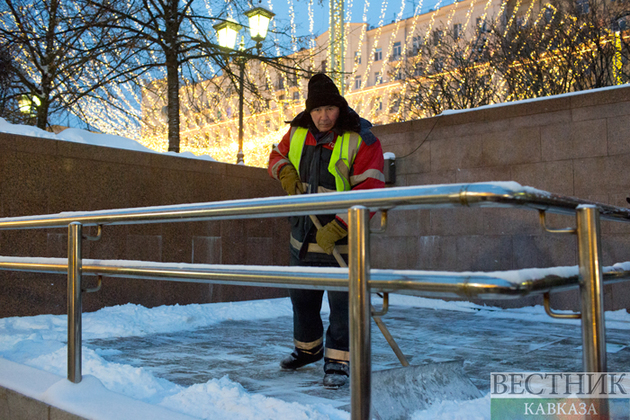 Москвичей предупредили о небольшом морозе и гололедице