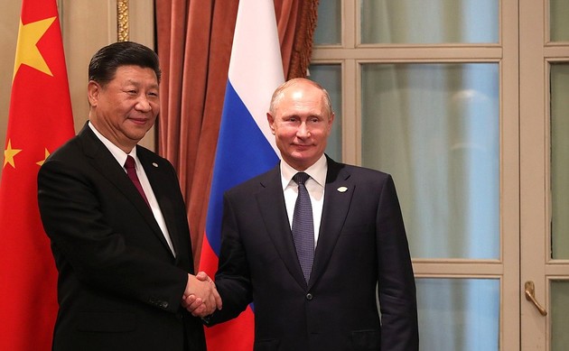 Путин и Си Цзиньпин, архивное фото