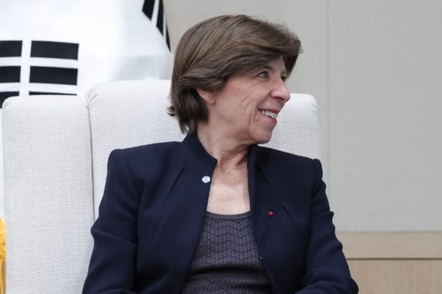 министр иностранных дел франции Катрин Колонна