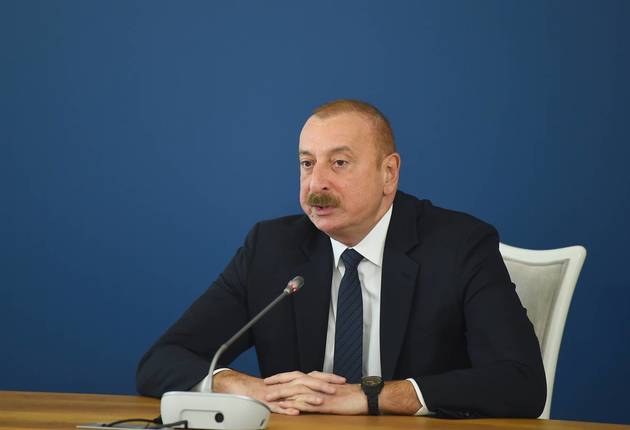 Алиев на конференции в Шуше