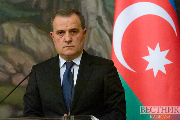 Главы МИД Азербайджана и Турции обсудили переговоры по мирному соглашению