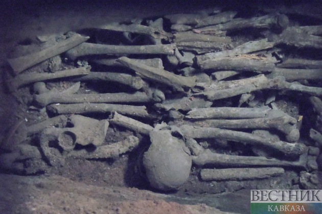 В Тбилиси обнаружены склепы у Дидубийского пантеона