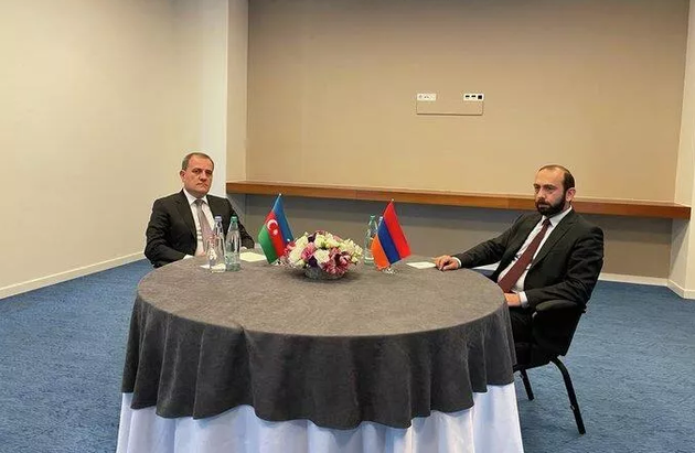 Камран Гасанов: Ереван идет на диалог с Баку из-за проигрышной позиции 