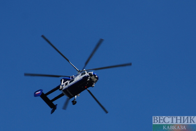 Пропавших на Эльбрусе туристов начали искать вертолетом