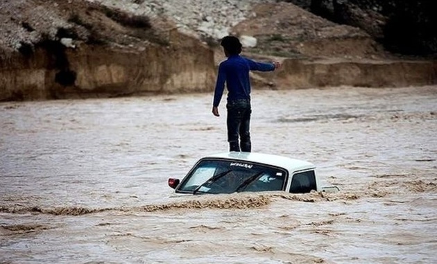 Наводнения в Иране унесли жизни восьми человек