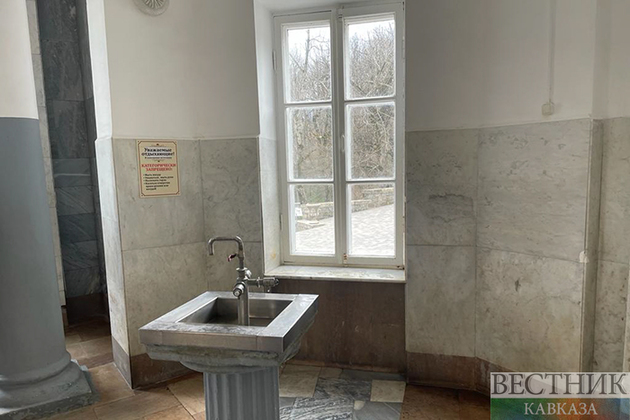 Славяновский источник в Железноводске