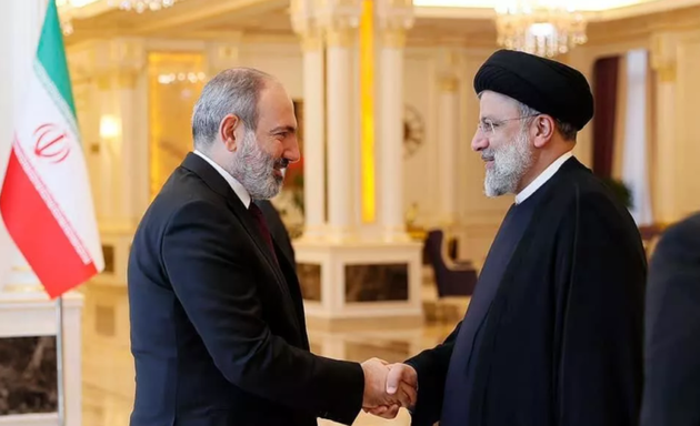 Премьер-министр Армении Никол Пашинян и президент Ирана Эбрахим Раиси