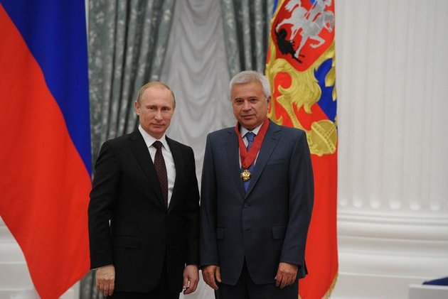 Алекперов и президент России Владимир Путин 
