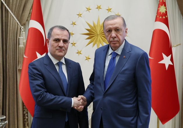 Глава МИД Азербайджана Джейхун Байрамов и президент Турции Реджеп Тайип Эрдоган
