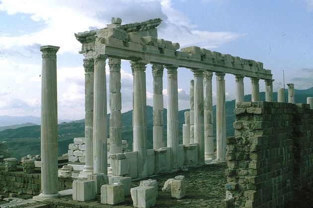 Турецкая Бергама - древний город Пергам