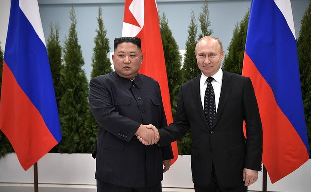 Путин и Ким Чен Ын встречаются на космодроме Восточный