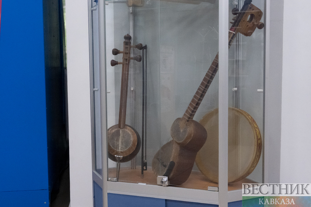 Национальные азербайджанские инструменты