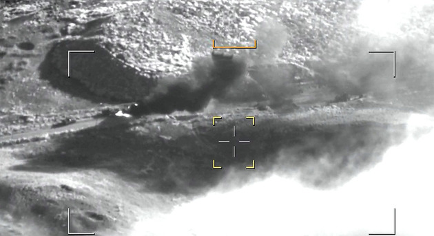 ВС Азербайджана совершили удары по военным колоннам армянских формирований
