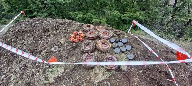 Множество мин обезврежено в селе Черектар в Кельбаджарском районе