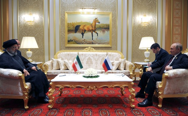 Встреча Владимира Путина и Эбрахима Раиси в Ашхабаде