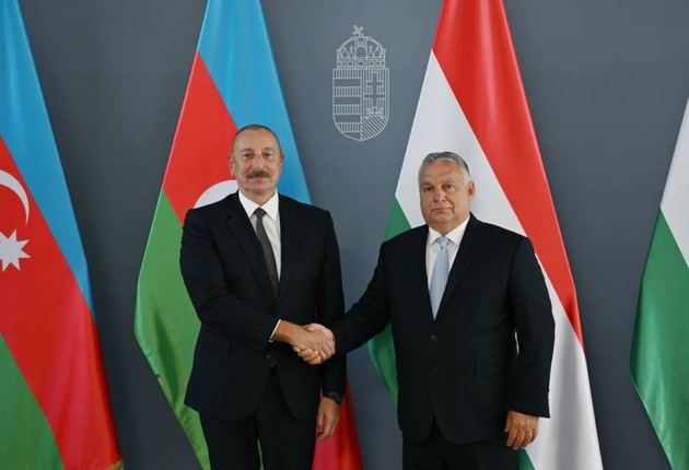 Ильхам Алиев оценил отношения Азербайджана и Венгрии
