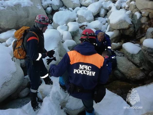 В Северной Осетии мужчина выжил после падения с 30-метровой высоты